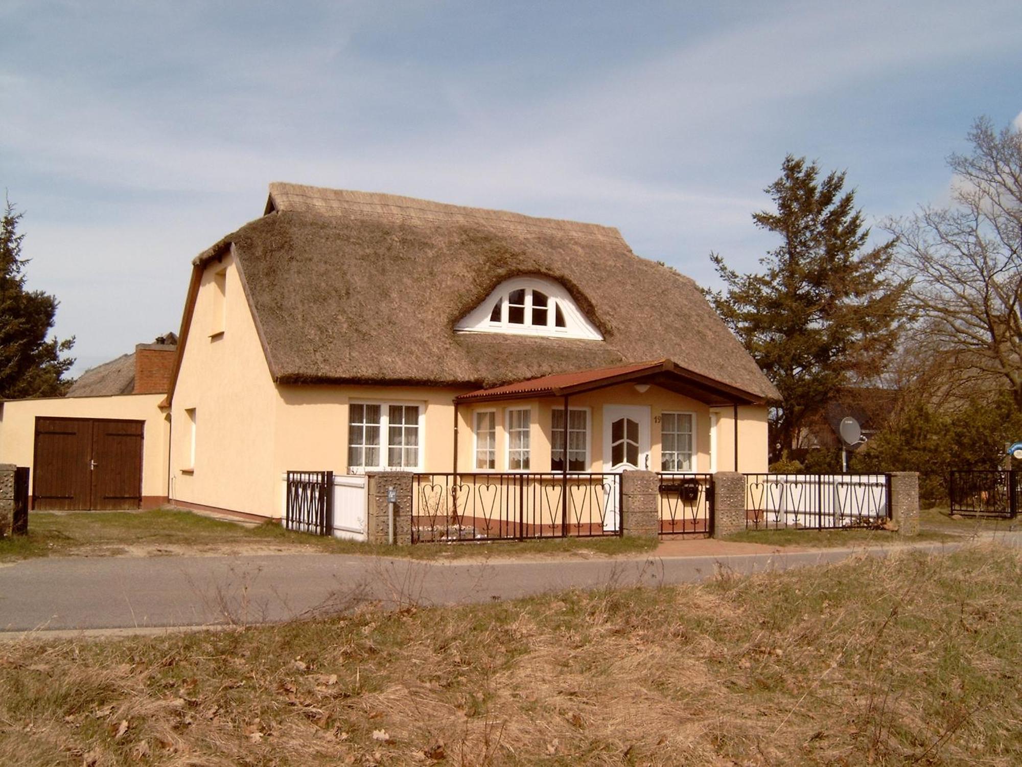 Ferienhaeuschen Villa Born Exterior photo